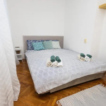 Sofia アパート ベオグラード